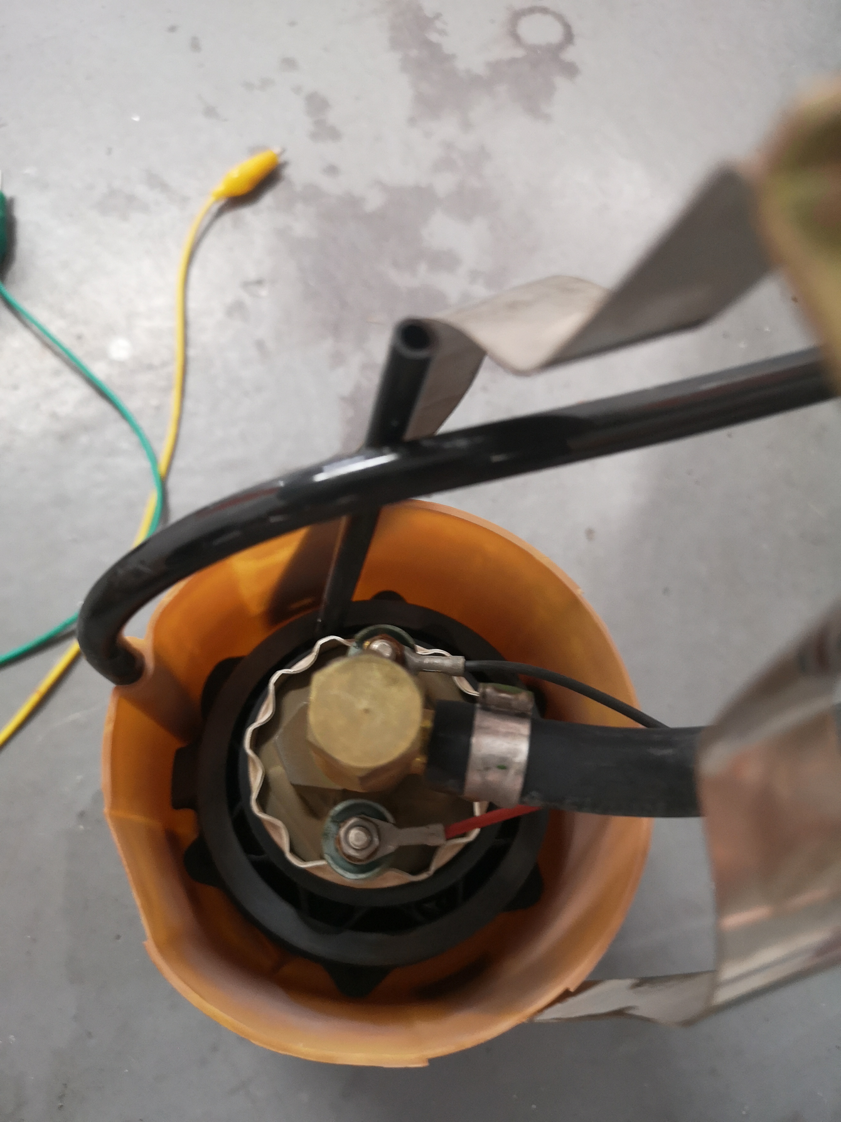 Ferrari 456 Fuel Pump Replacement